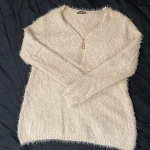 SIZE LG John Fashion Fuzzy Pullover